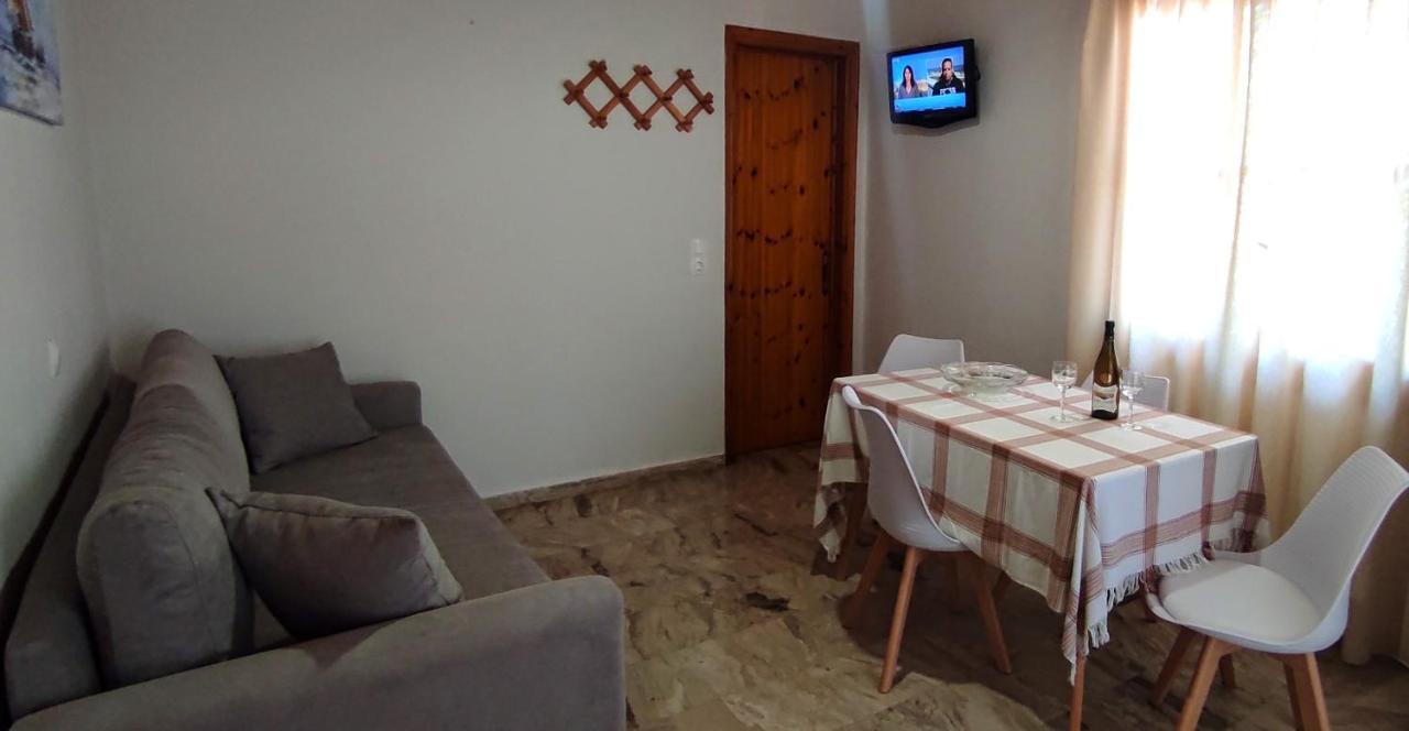 Artaki Beach Comfy Apartment Koróni Exterior foto